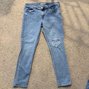Levi’s 711 Skinny Women’s Size 31